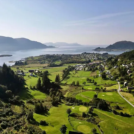 Daire I Gangavstand Til Strand, Sentrum Og Fjellet *
