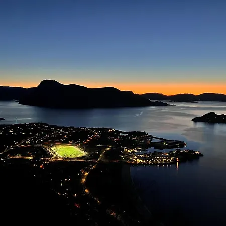 Daire I Gangavstand Til Strand, Sentrum Og Fjellet *